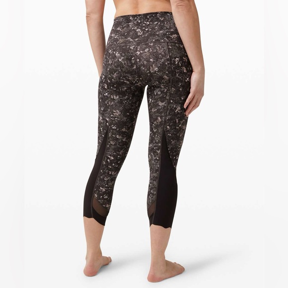 Lululemon Align Crop 21" Equalized Multi size 8 - Picture 15 of 15
